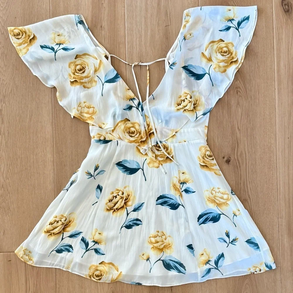 Forever 21 Yellow Rose Mini Dress Size M